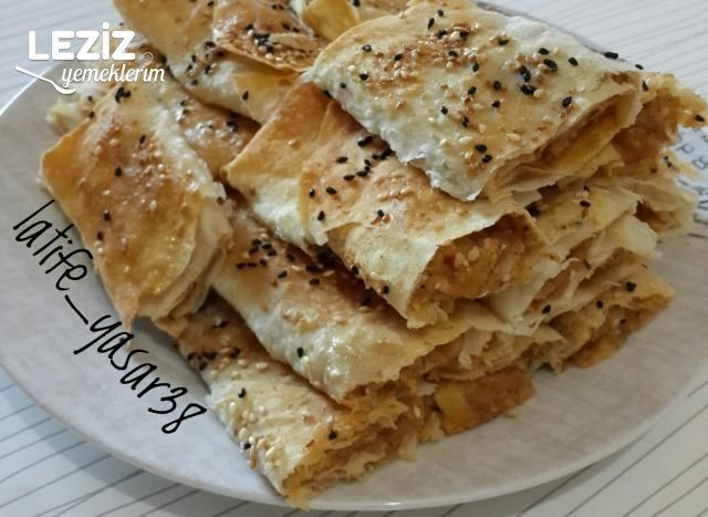 Hazır Yufka İle Patatesli Börek