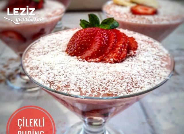 Ev Yapımı Çilekli Doğal Puding