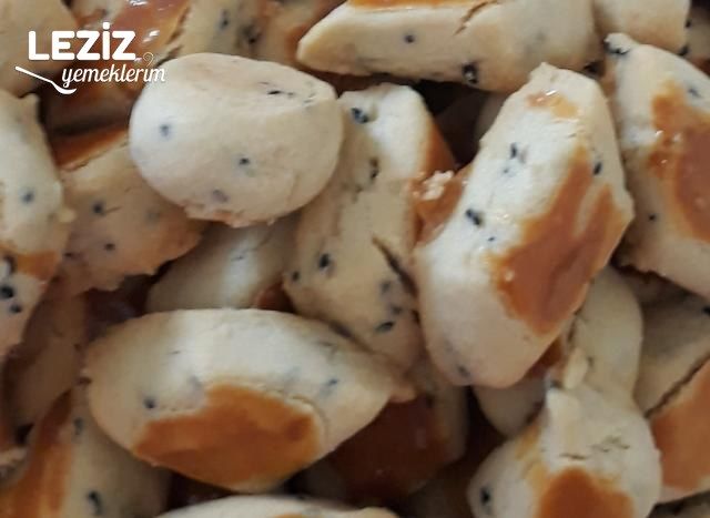 Çörekotlu Kurabiye Nasıl Yapılır