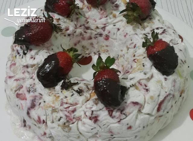 Muzlu Ve Çilekli Parfe