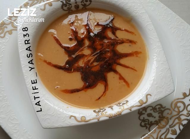 Kırmızı Mercimek Çorbası