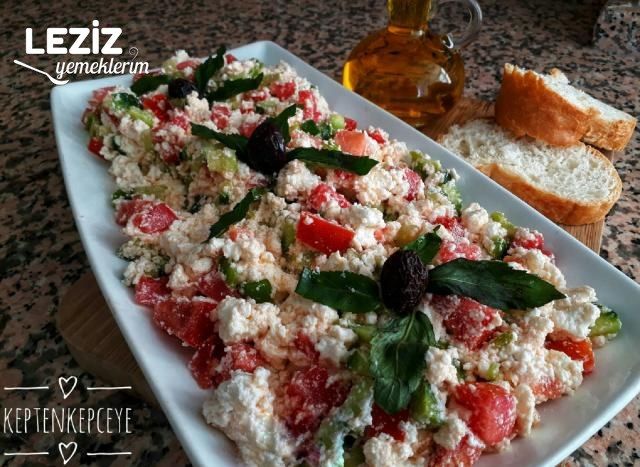 Pratik Çingene Salatası