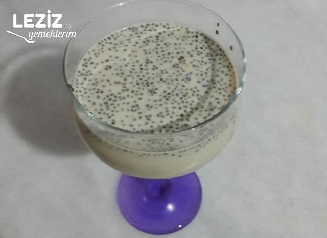 Pekmezli Chia Pudding
