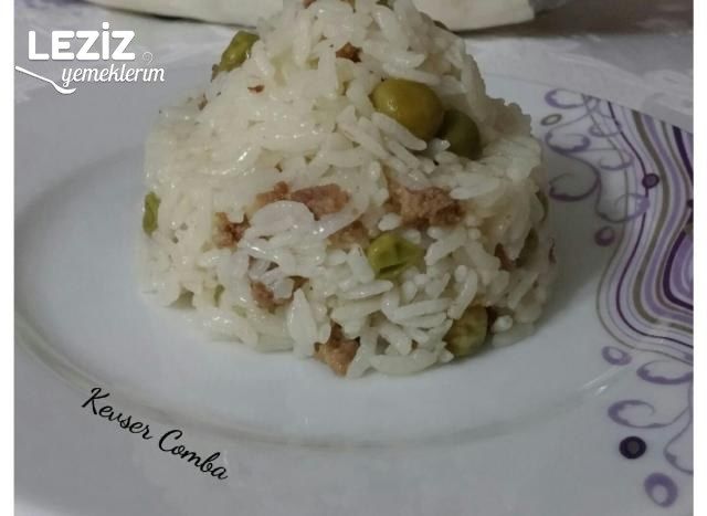 Kıymalı Bezelyeli Pirinç Pilavı Tarifi