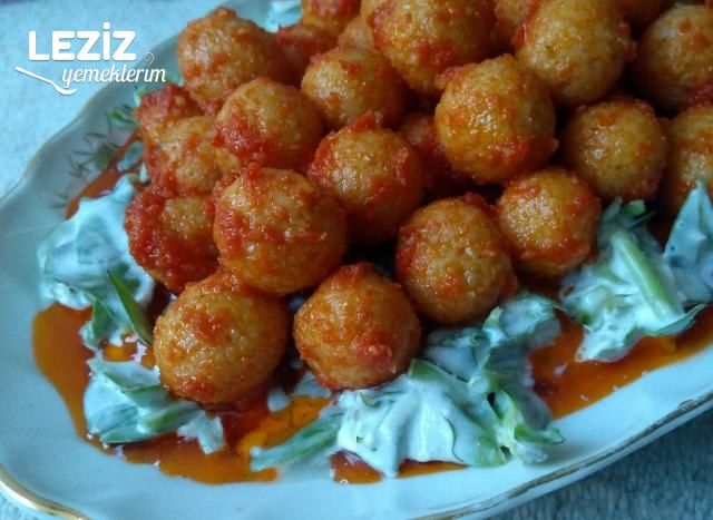 Köfteli Semizotu Salatası