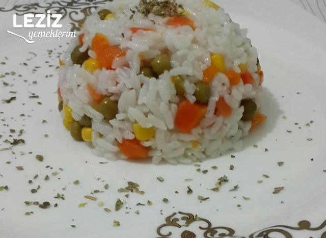 Garnitürlü Muhteşem Pirinç Pilavı