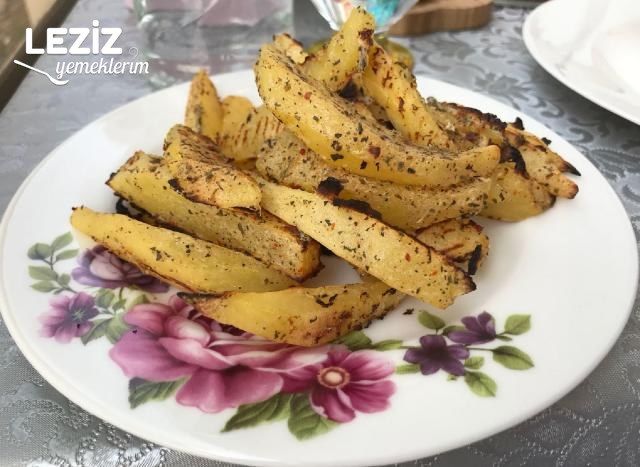Fırında Yoğurtlu Elma Dilim Patates
