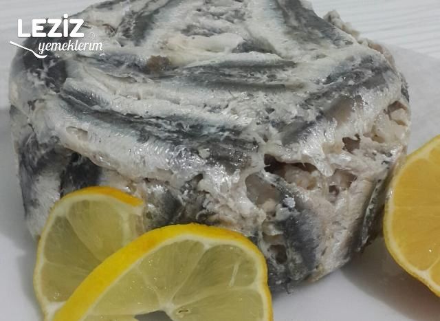 Nefis Hamsili Pilav Tarifi