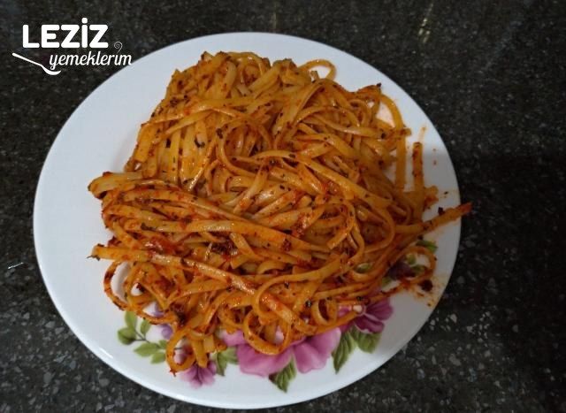 Kekikli Salçalı Spagetti