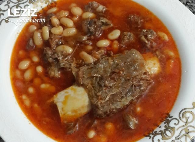 Kaburgalı Kuru Fasulye Yemeği
