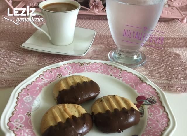 Çikolata Soslu Kurabiye