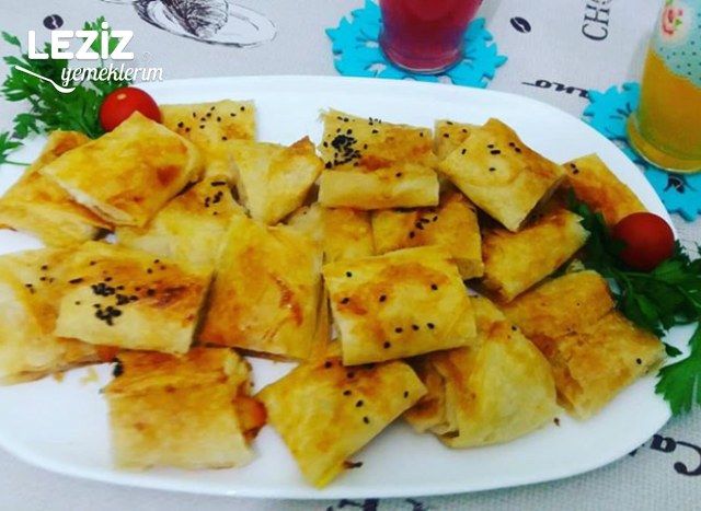 Peynirli Kol Böreği