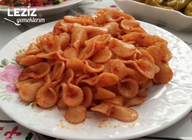 Salça Soslu Fiyonk Makarna