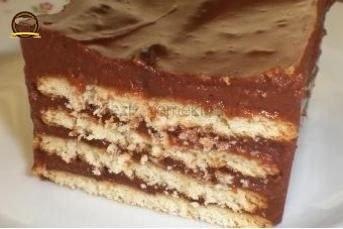 Bisküvili Pasta