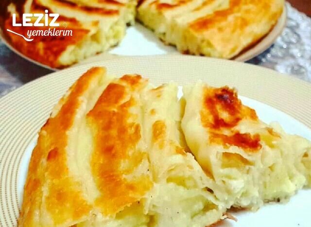 Tavada Puf Puf Kabaran Patatesli Börek
