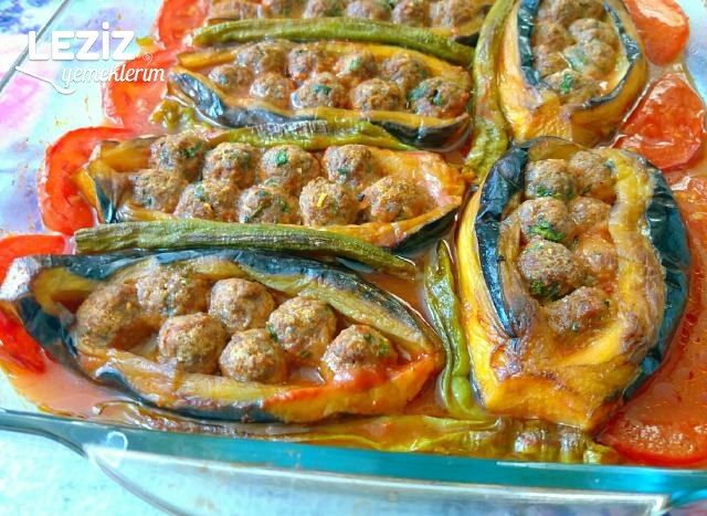 Nefis Köfteli Karnıyarık Tarifi