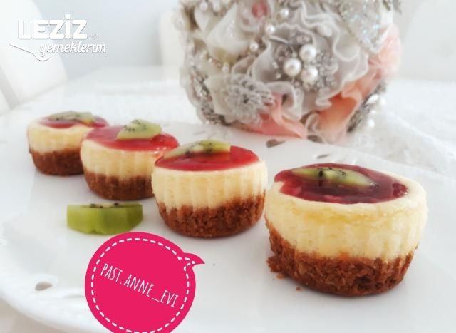 Ahududulu Porsiyonluk Cheesecake
