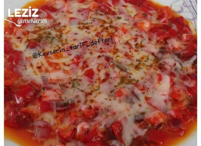 Kahvaltıya Kaşarlı Kırmızı Biber Tarifi