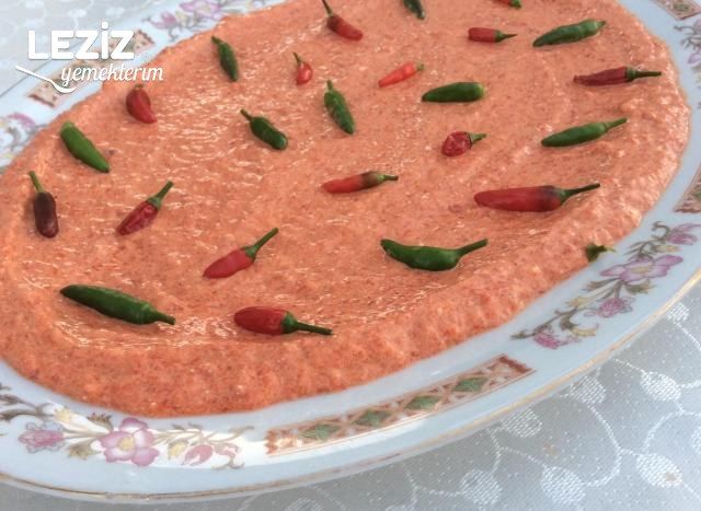 Kırmızı Biberli Tarator
