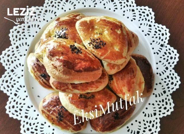 Peynirli Poğaça (Mayalı)