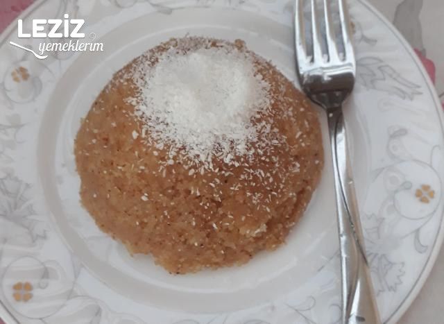 İrmik Helvası (Damak Çatlatan)