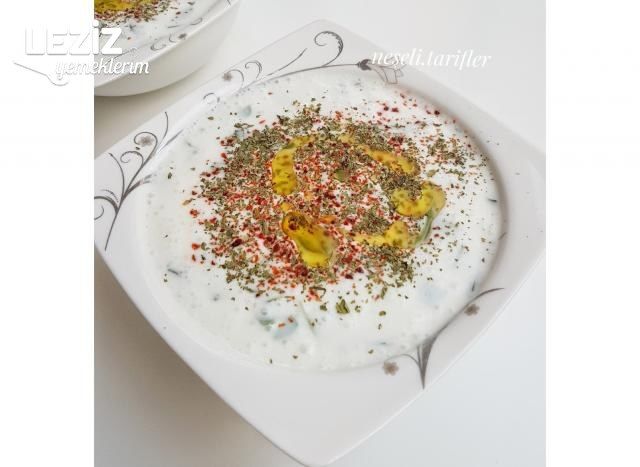 Semizotlu Salatalıklı Cacık