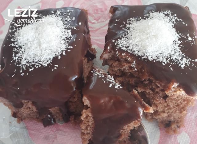 Çikolata Soslu Islak Kek ( Ev Yapımı)