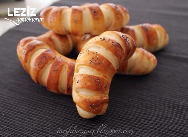 Peynirli Şerit Poğaça Tarifi