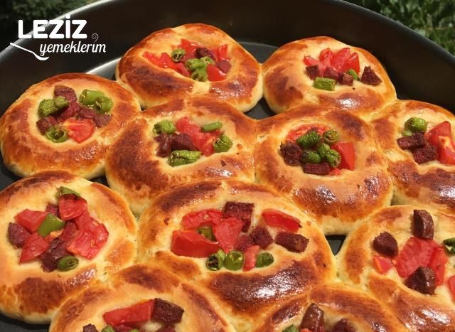 Ev Yapımı Mini Pizza