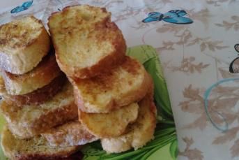 Baharatlı Yumurtalı Ekmek