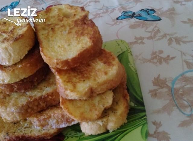 Baharatlı Yumurtalı Ekmek