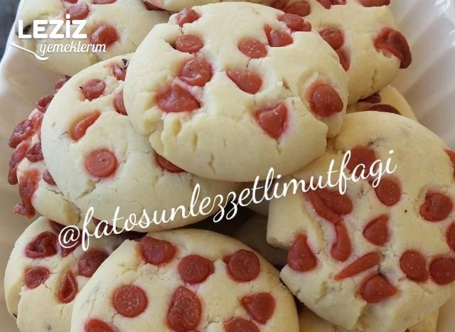 Frambuazlı Damla Çikolatalı Kurabiye