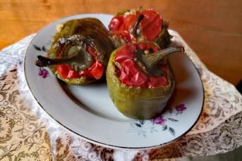Zeytinyağlı Biber Dolması (Harika Lezzet)