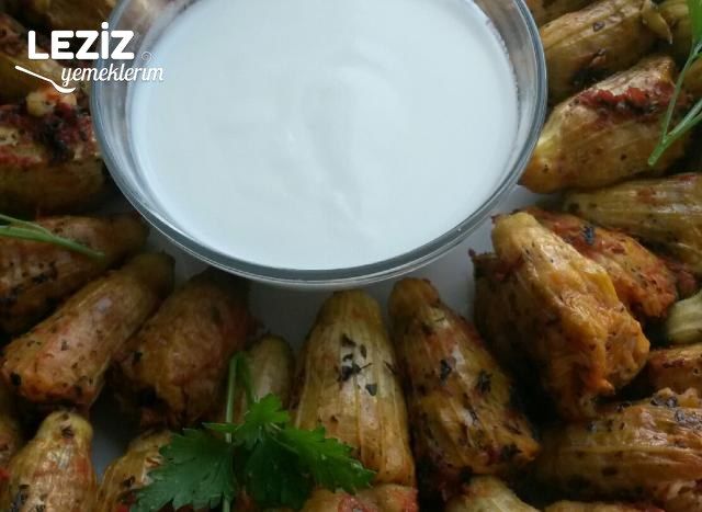 Kabak Çiçeği Dolması  (Bulgurlu)