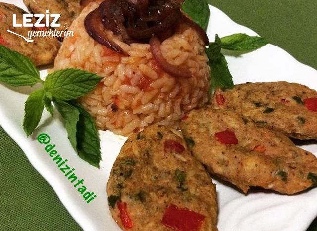 Kırmızı Biberli Tavuk Köfte