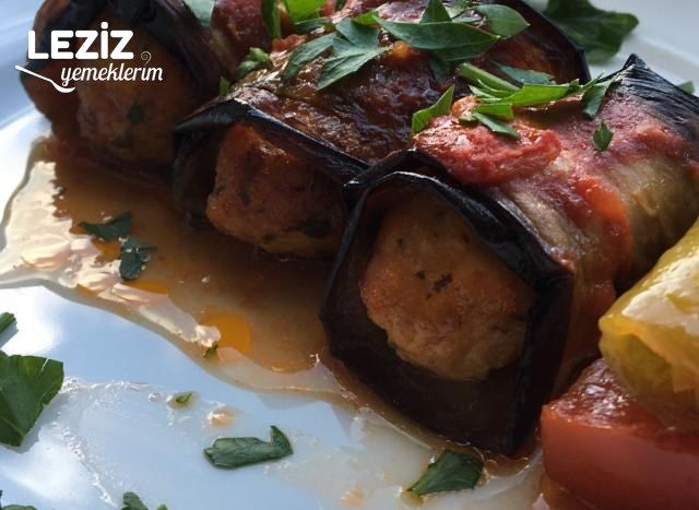 Köfteli Patlıcan Sarma Tarifi