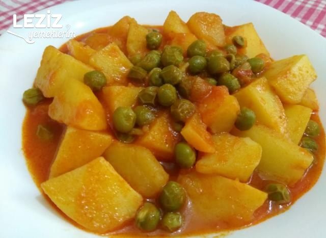 Kolay Bezelyeli Patates Yemeği Tarifi