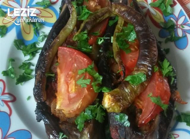 Vejetaryen Karnıyarık (Peynirli)