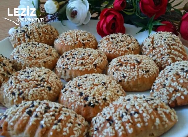 Bayram Kömbesi (İster Mayalı, İster Kabartma Tozlu)