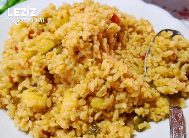 Patatesli Bulgur Pilavı
