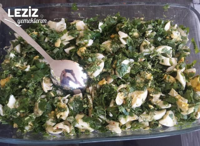 Bol Maydanozlu Yumurta Salatası