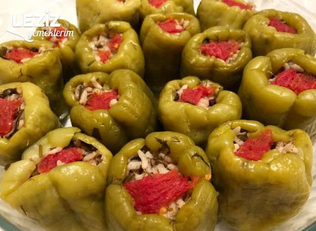 Nefis Zeytinyağlı Biber Dolması Tarifi