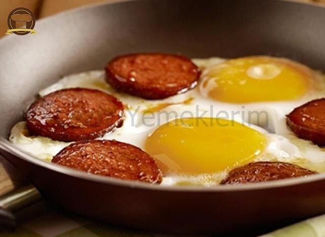 Sucuklu Yumurta
