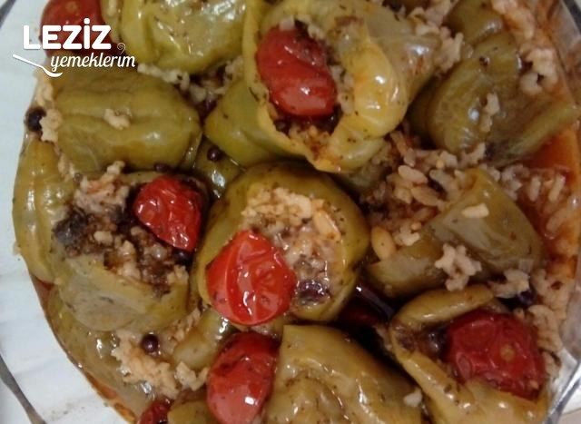 Zeytinyağlı Biber Dolma (Parmak Yedirten Tarif)