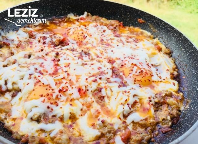 Nefis Kıymalı Yumurta