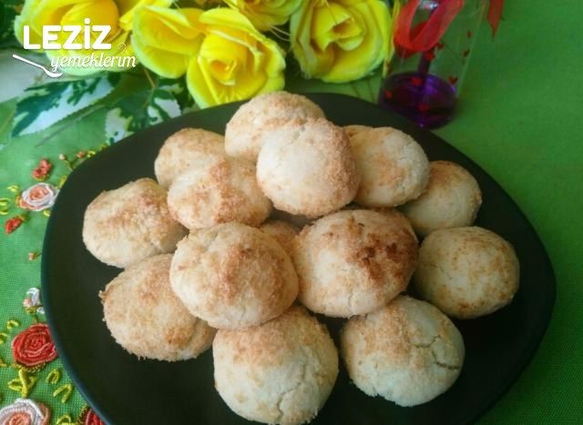 Hindistan Cevizli Kurabiye (Ağızda Dağılan)
