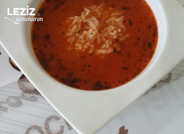 Salçalı Pirinç Çorbası