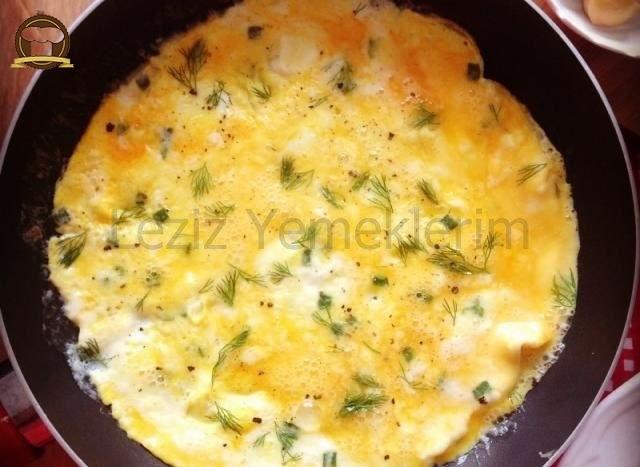 Soğanlı Omlet