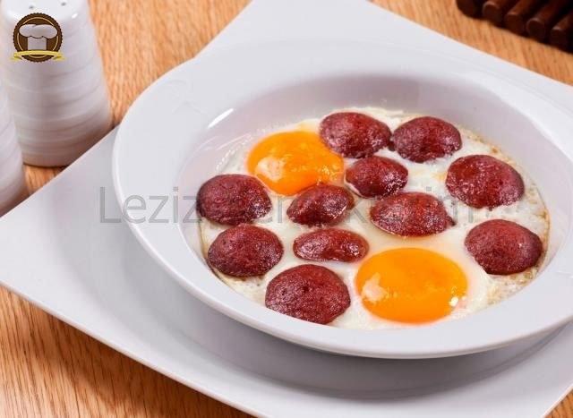 Sucuklu Yumurta Tarifi