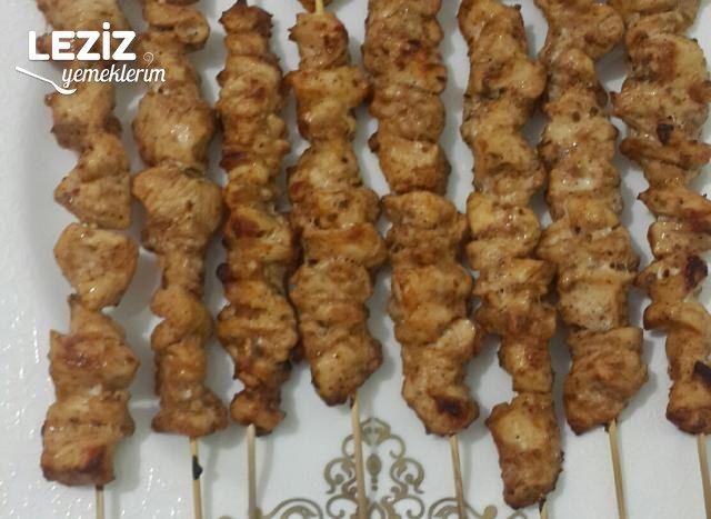 Fırında Tavuk Çöp Şiş